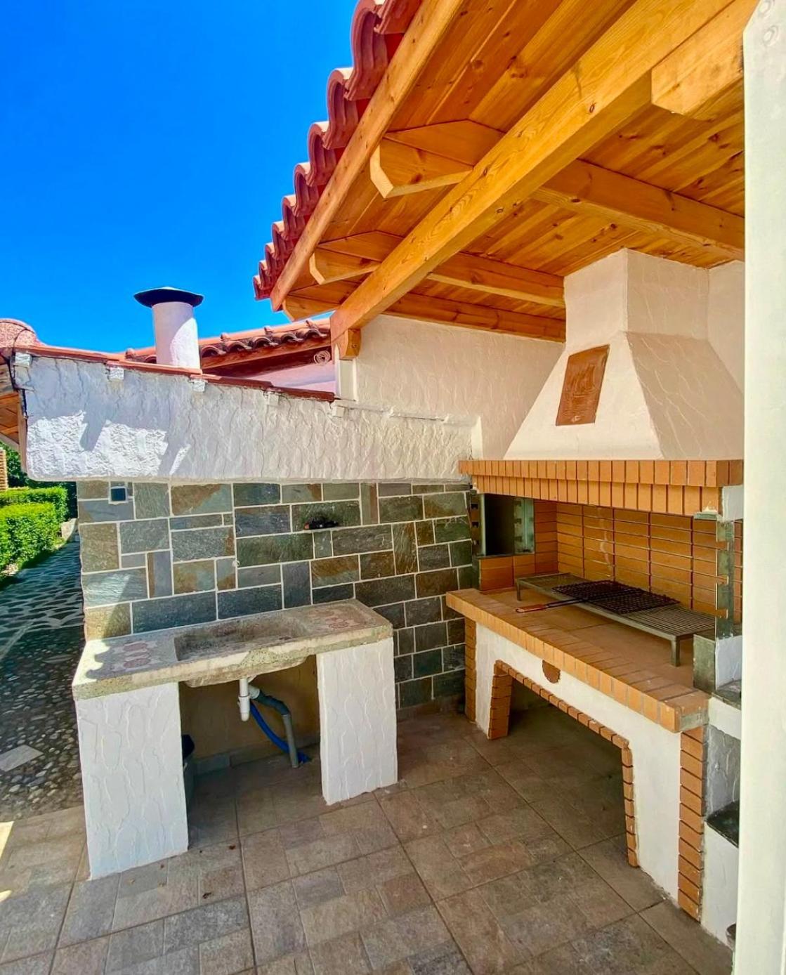Spyros Apartment Diakopto Bagian luar foto